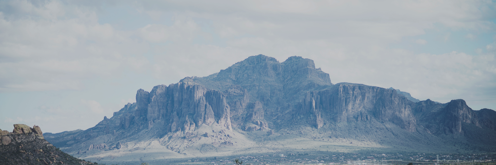 violetshort's profile banner image