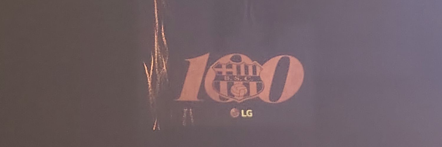 YRoblesC's profile banner image