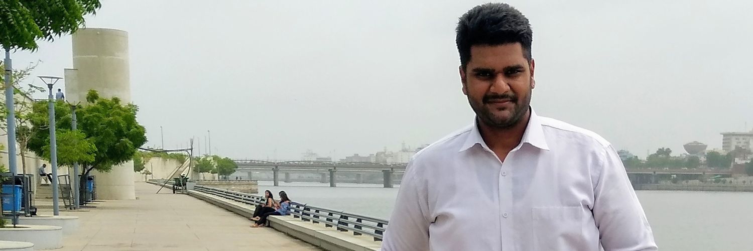 Lakshfmm's profile banner image