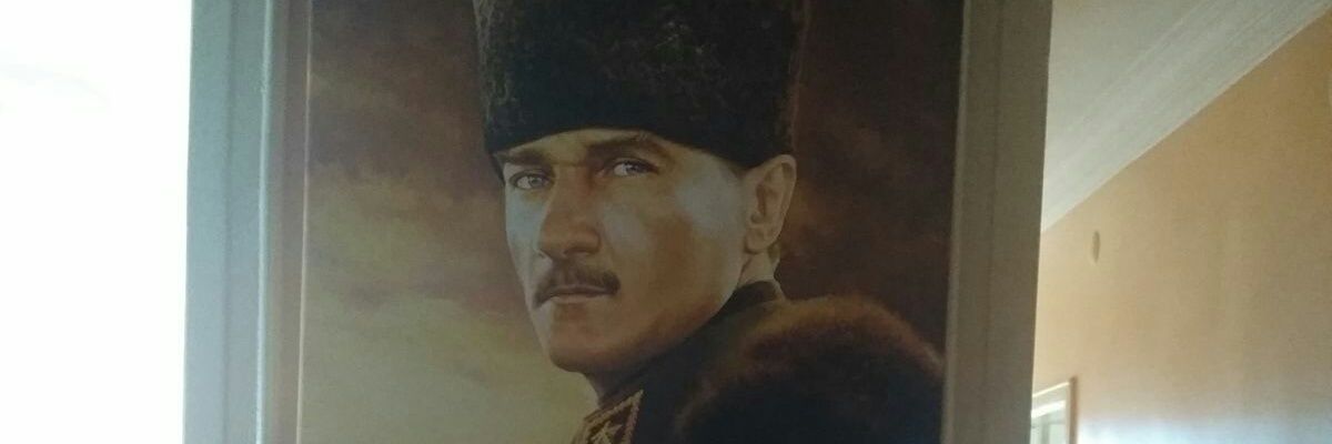 cagdaskadin's profile banner image