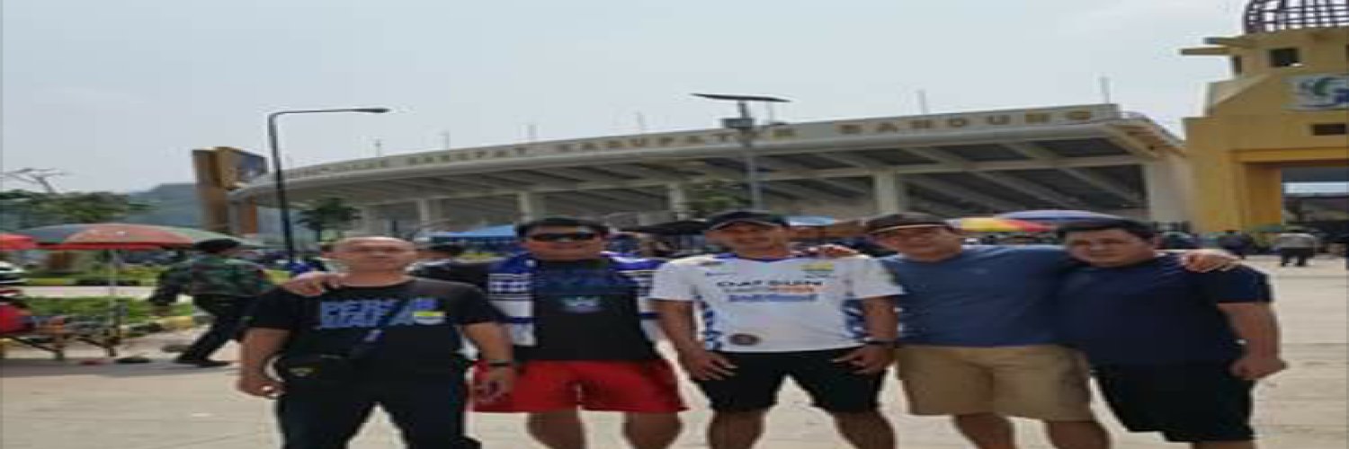 09_idho's profile banner image