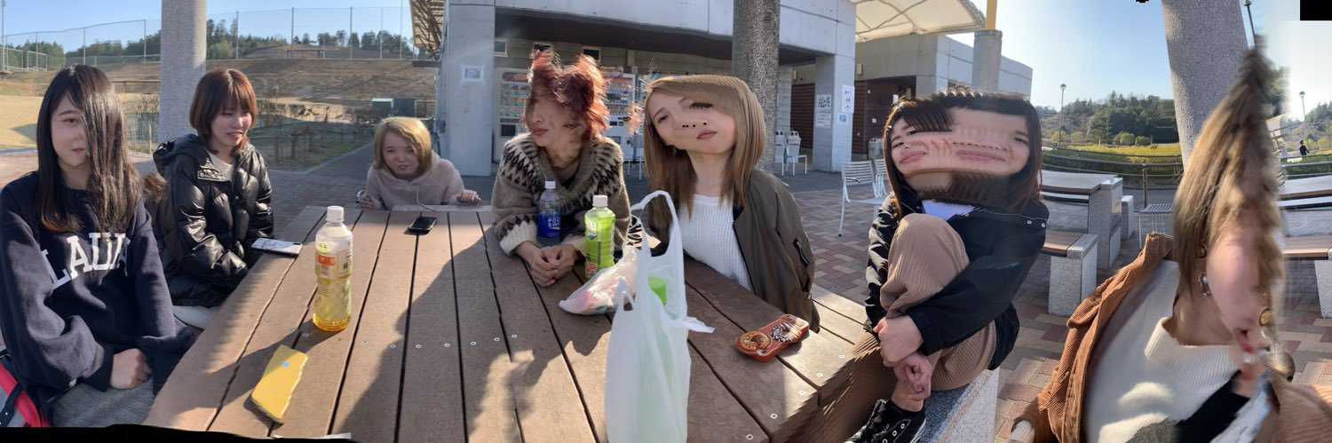 AnnMamy's profile banner image