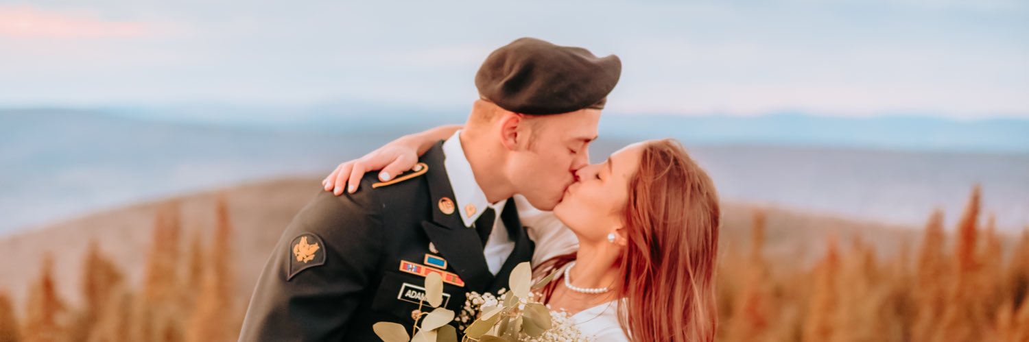 Kaylee_Adamson's profile banner image