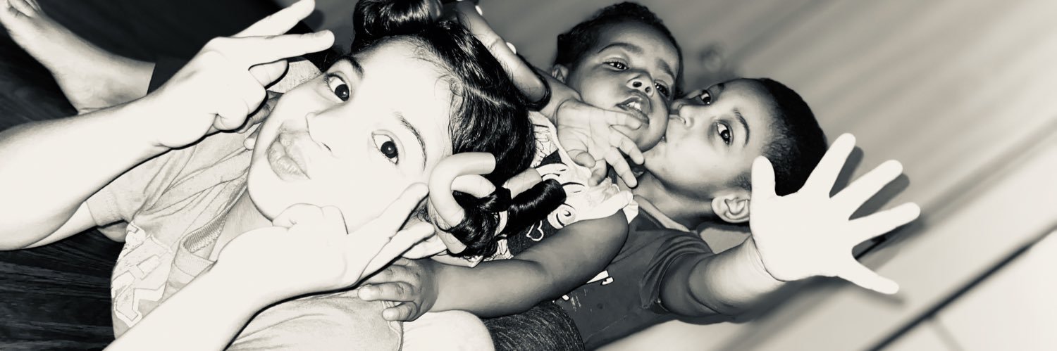 Tori_Elane's profile banner image