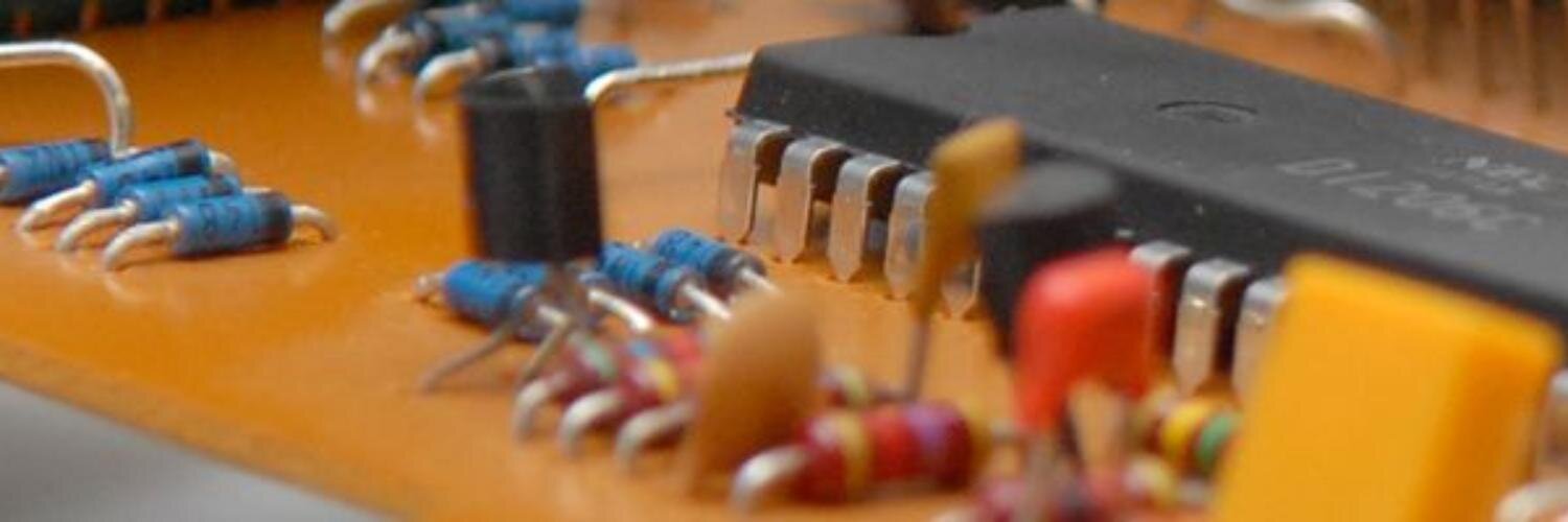 LineroTech's profile banner image