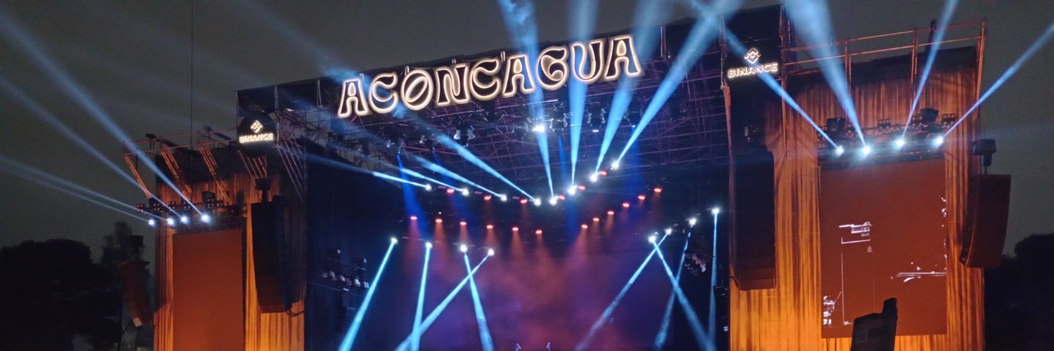 paula_l's profile banner image
