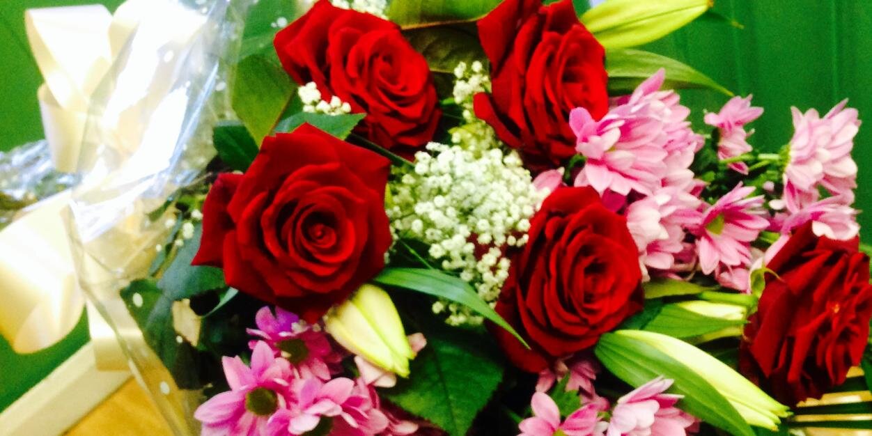 Alisonsflowers's profile banner image