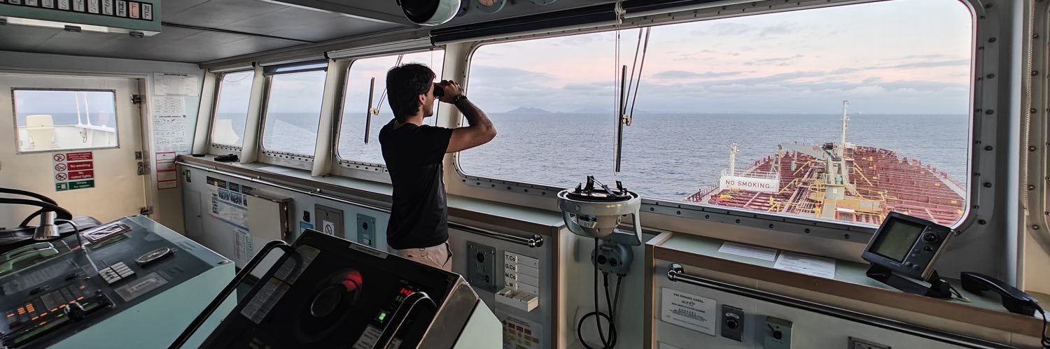 Albert⚽🚜⚓ banner