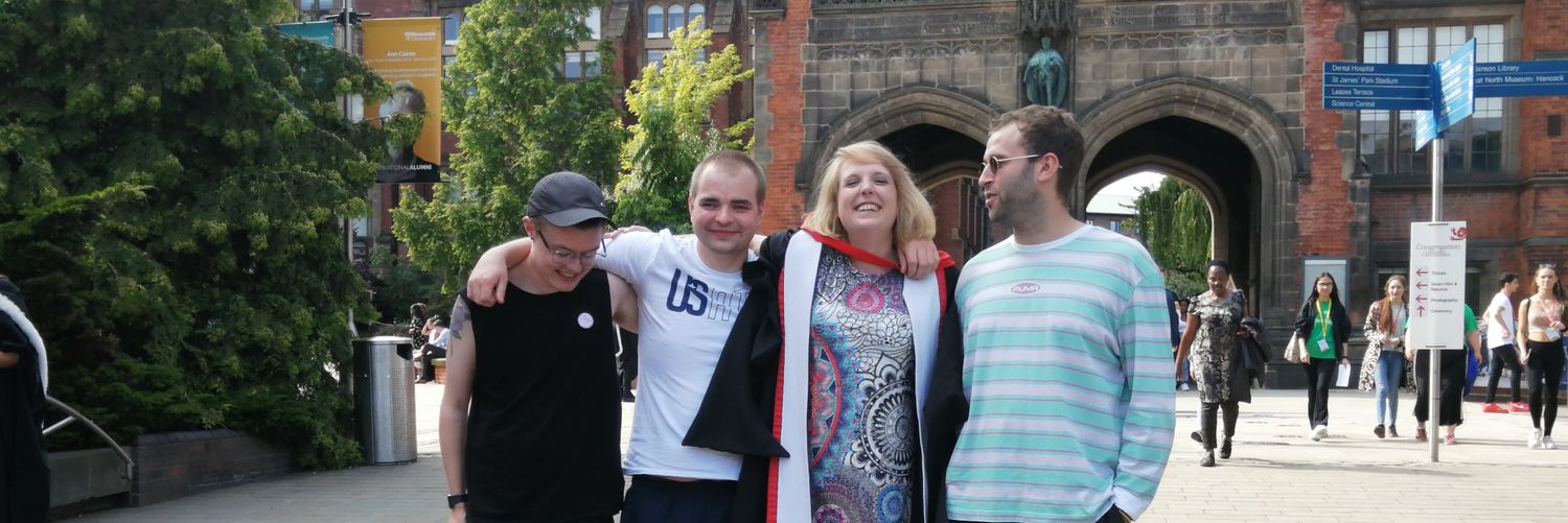 Maddy Thompson banner