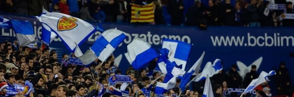 CuatroTresTres banner