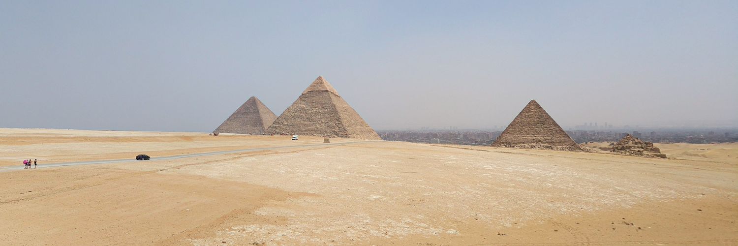 Blake Griffin didn't need Chris Paul banner