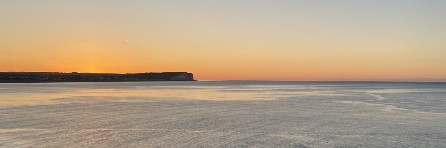 ChloeGrst's profile banner image