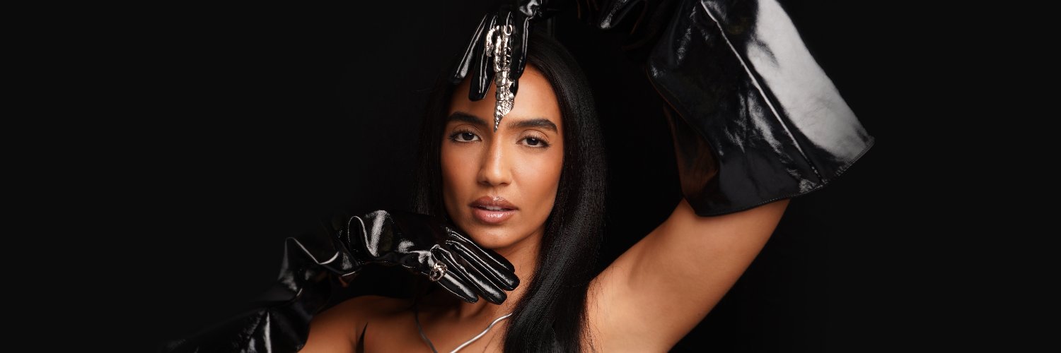 manumanzo's profile banner image