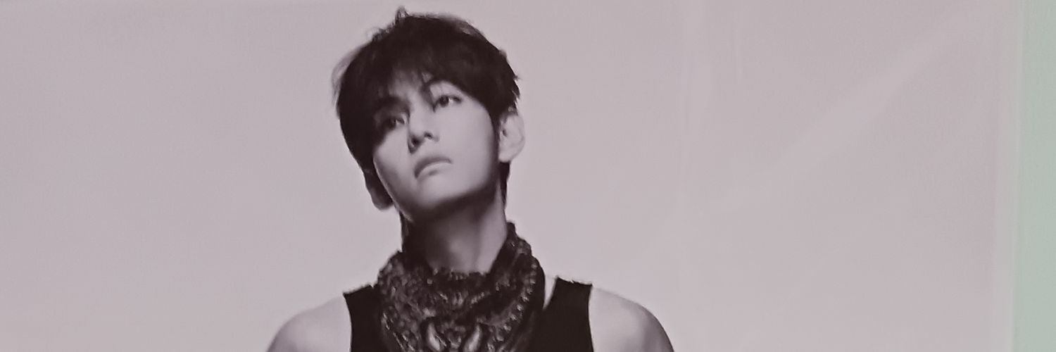cryssmile's profile banner image