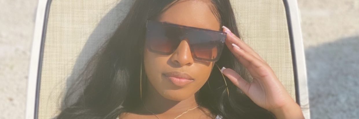 _ManiiDee's profile banner image