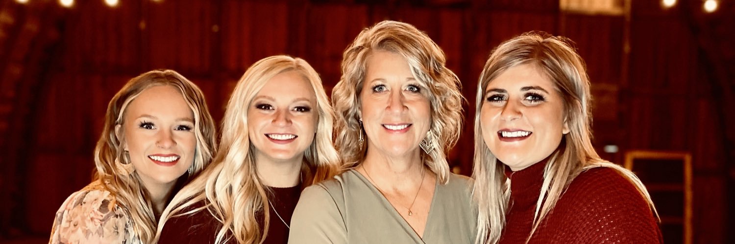 RiesWilson's profile banner image