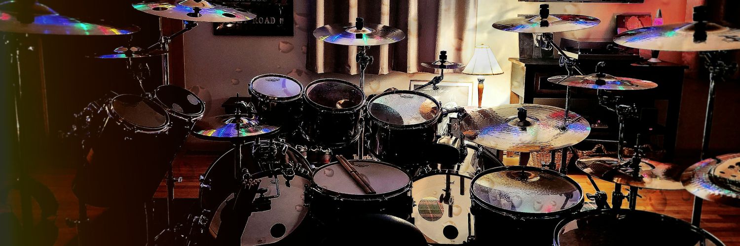 Dan 🎸🥁 banner