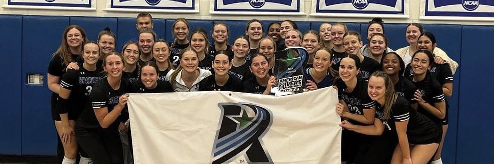 UD Volleyball banner