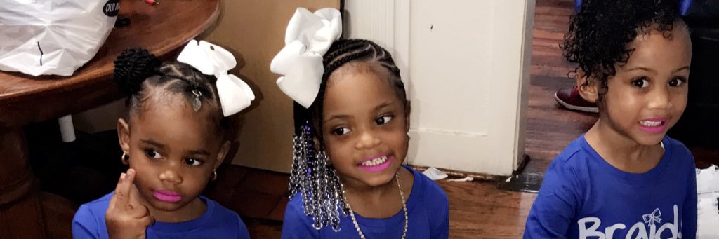 leelee✨ banner
