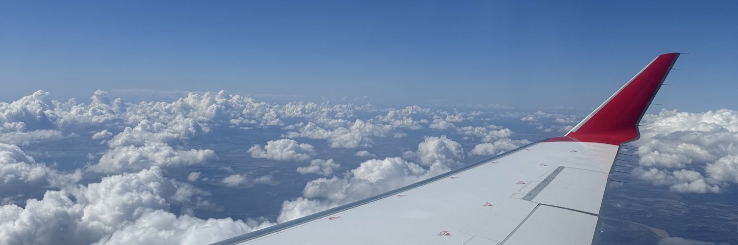 danielaspzenao's profile banner image