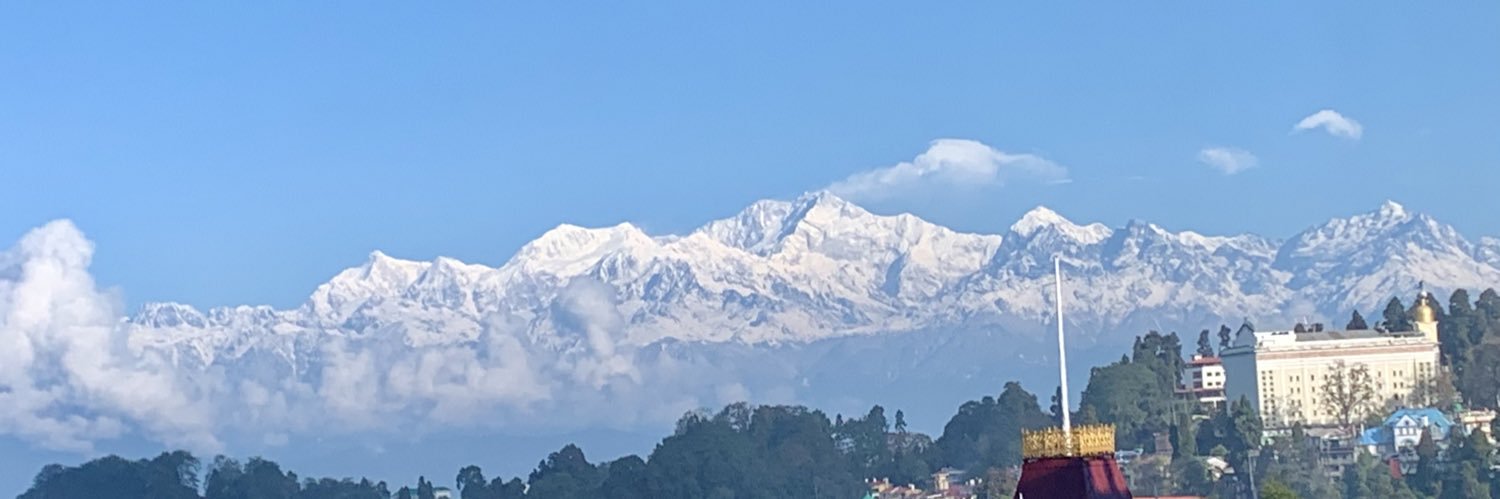 avittal's profile banner image