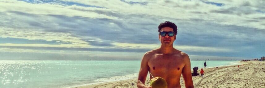 robertmdn's profile banner image
