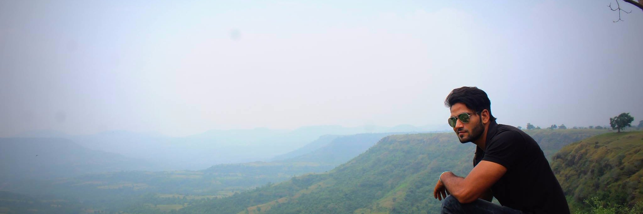 vishukrit's profile banner image