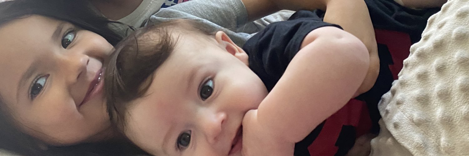 anabelia33's profile banner image