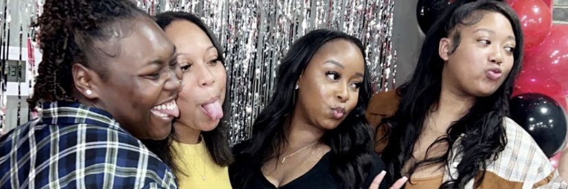 its_tyona's profile banner image