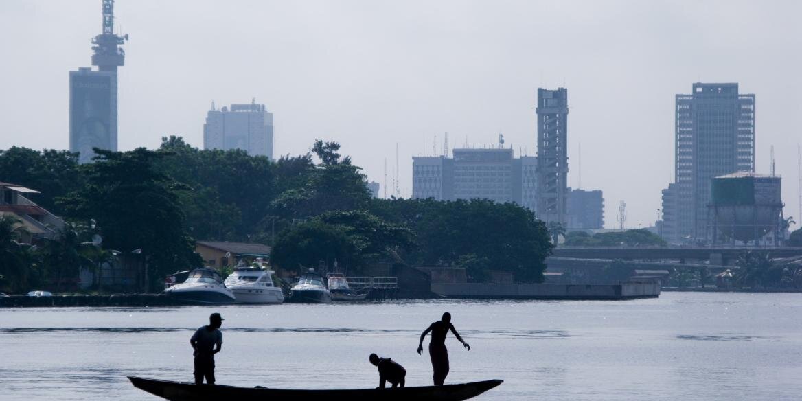PeriPur's profile banner image