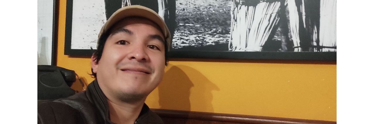 eDmAiCoL's profile banner image