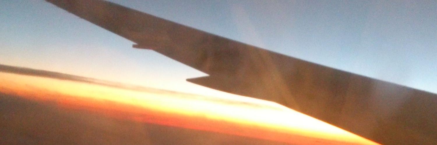 retoro33's profile banner image