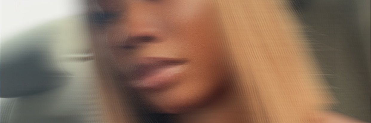 henniola08's profile banner image