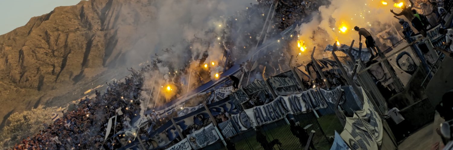 AnaGuzman0201's profile banner image