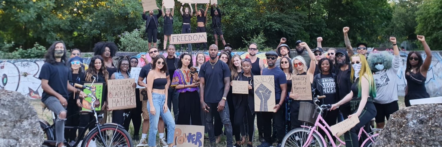 OfficialLeonn banner