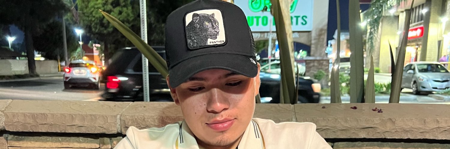 xosamanta's profile banner image