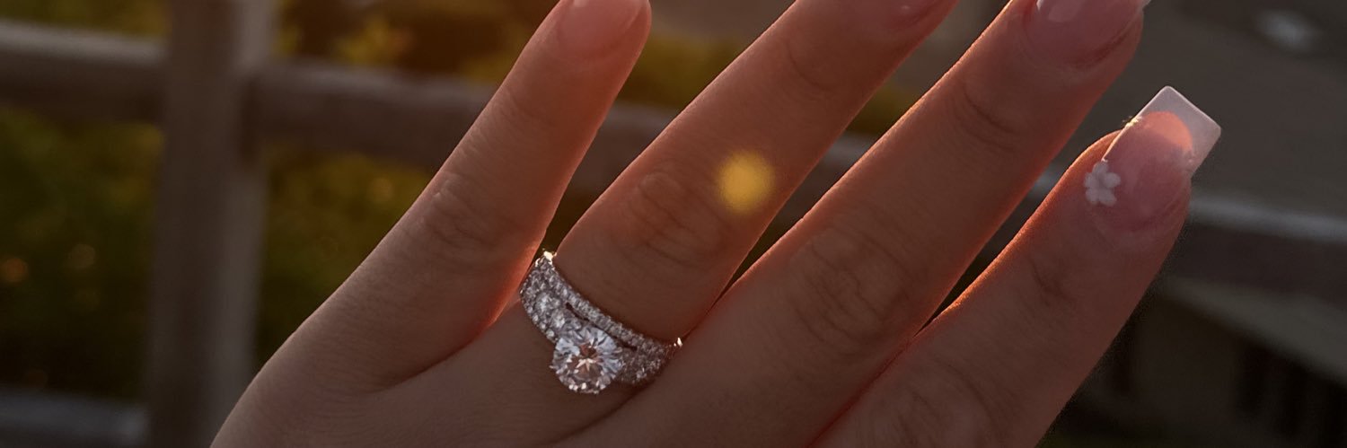 atinybitlit's profile banner image