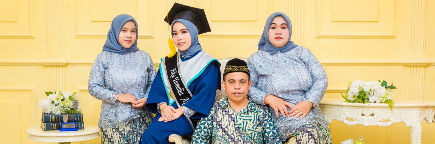 eka_tamalia's profile banner image