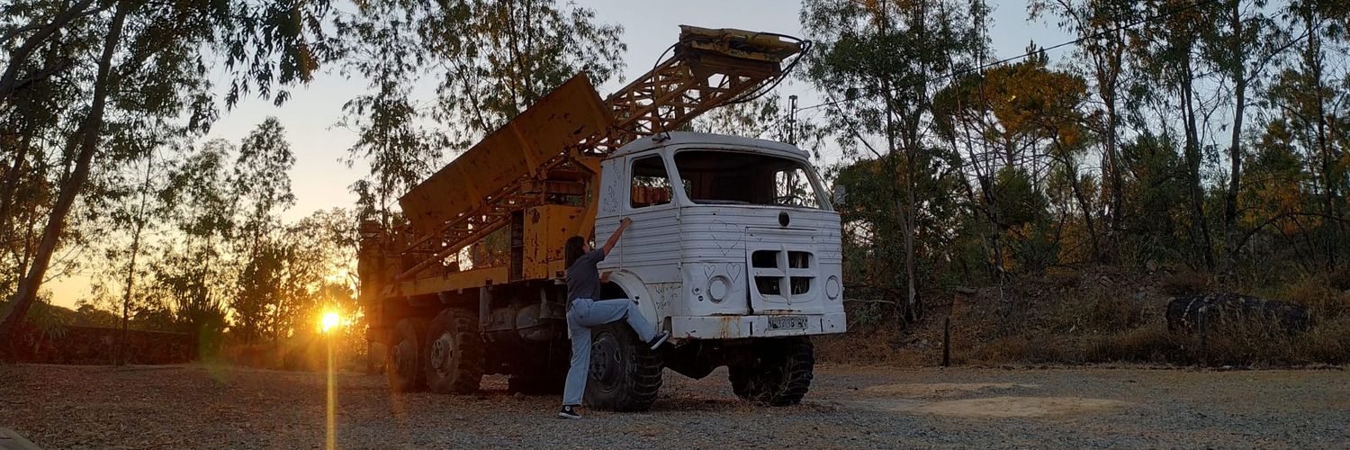 Desi9dh's profile banner image