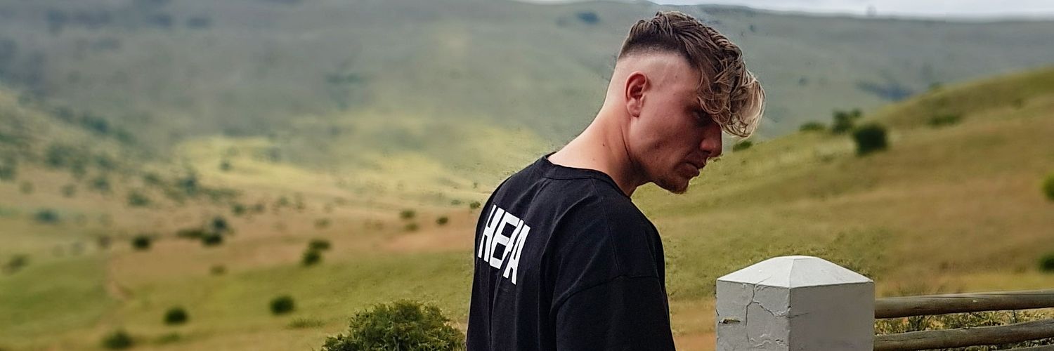Dylmackenzie's profile banner image