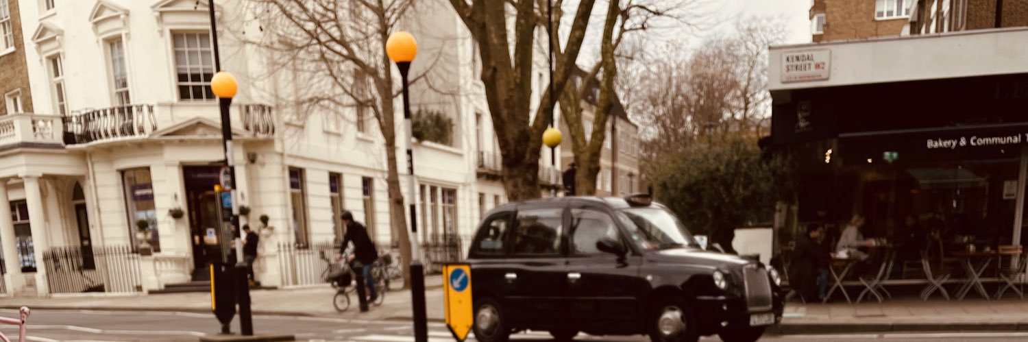 عَايشة بُوزُبر 🌼 banner