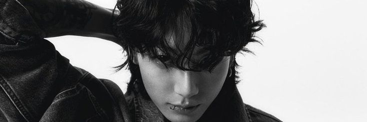 iris_goncalves's profile banner image