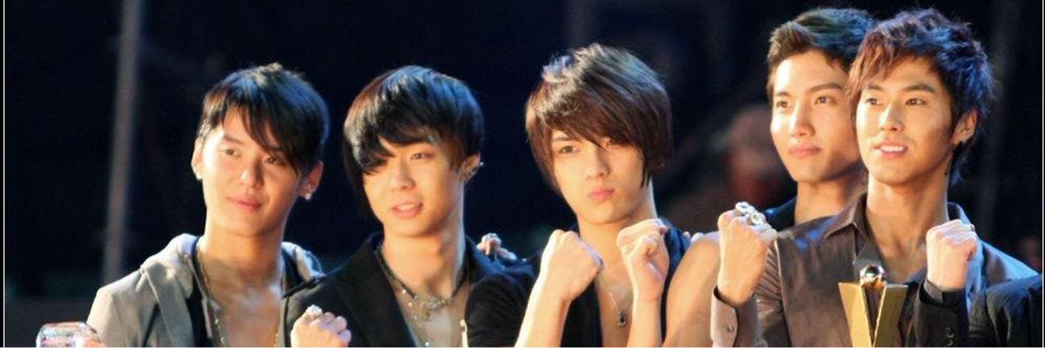 xiaasu1215's profile banner image