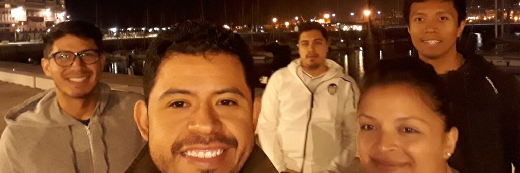 8141ROBERTO's profile banner image