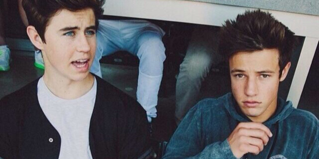 _loveviners's profile banner image