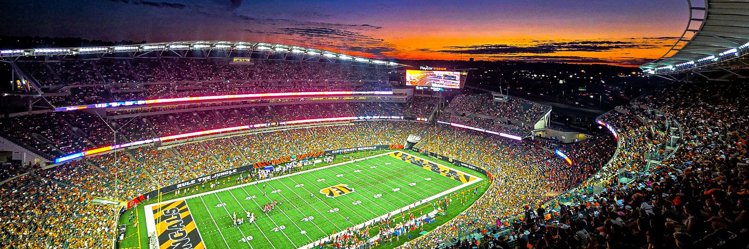 Eric Willoughby banner