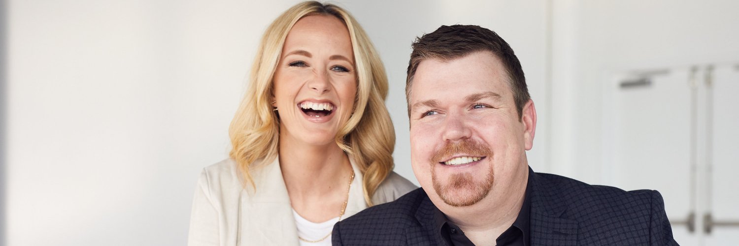 ashleydlarson's profile banner image