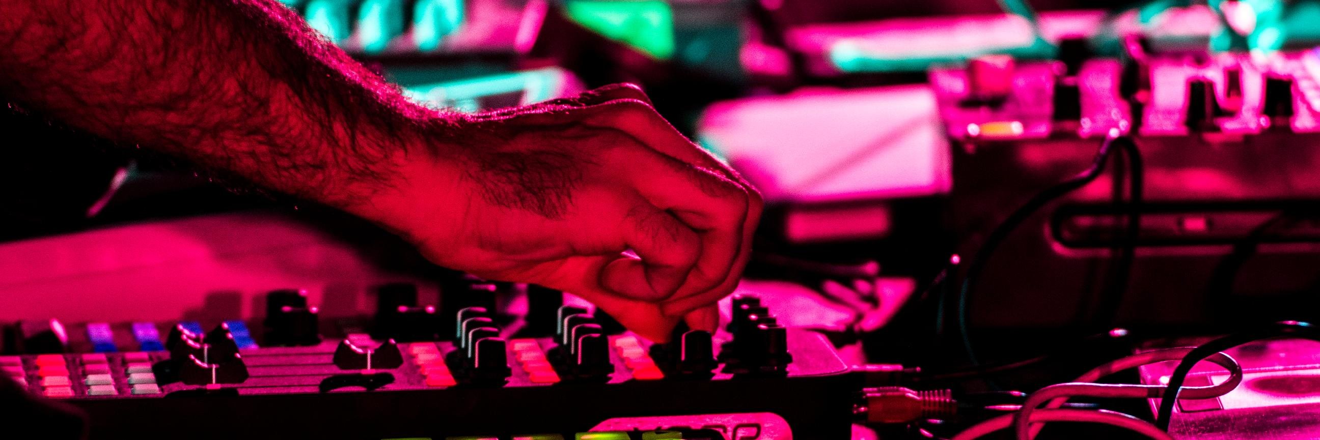 cromabeats's profile banner image