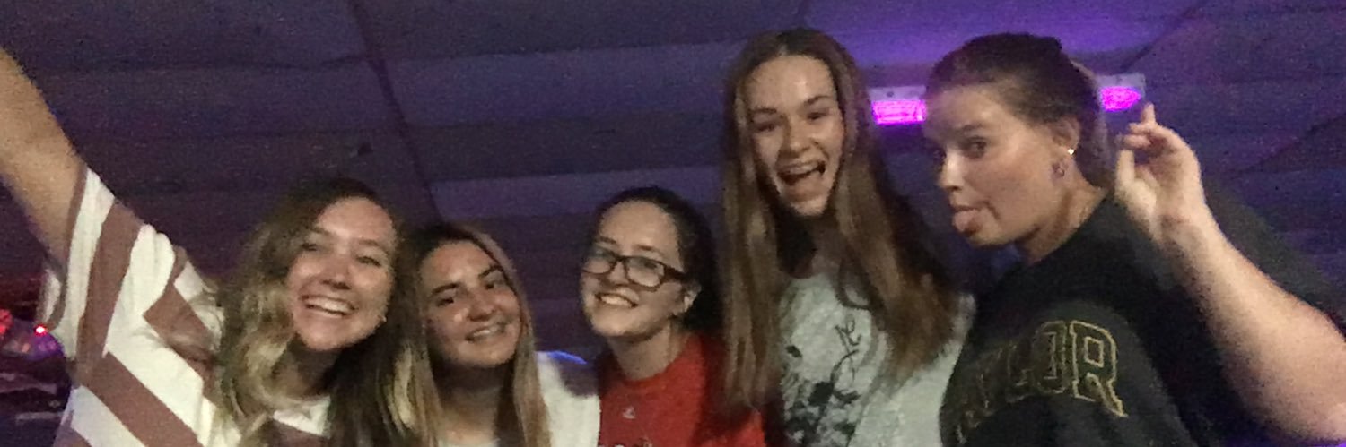 Ivy_2020's profile banner image