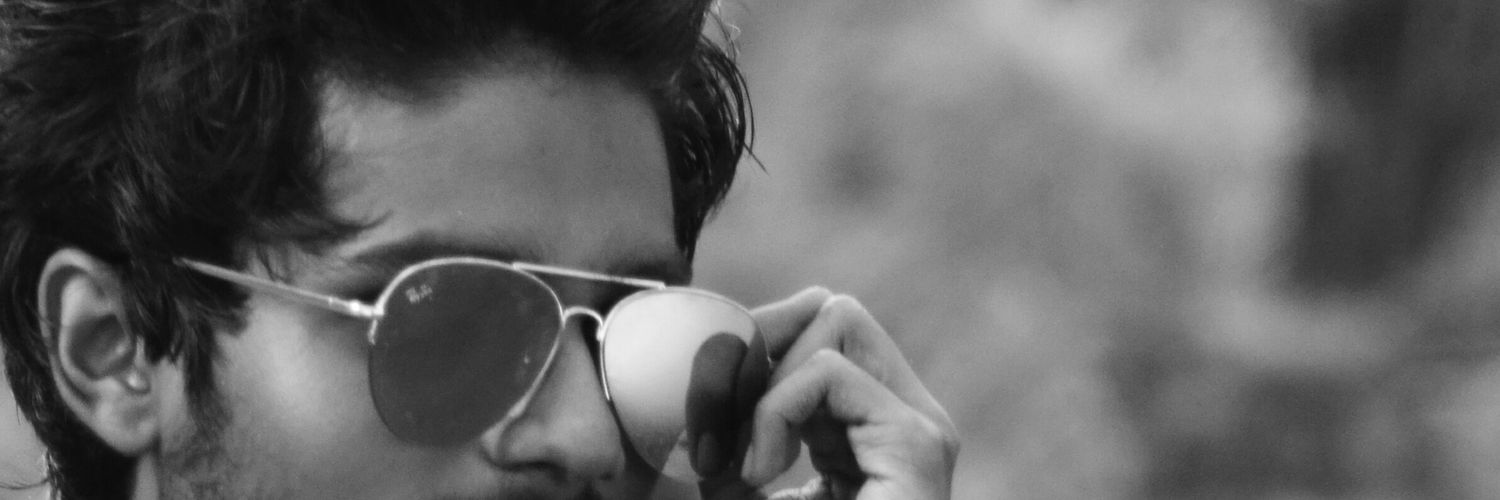 dhahugan's profile banner image